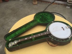 Vintage Paramount Style C Tenor Banjo in Great Condition, Original Case