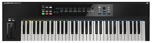 Native Instruments Komplete Kontrol S61 Keyboard