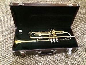 Yamaha YTR2320 Bb Trumpet, used Case reconditoned