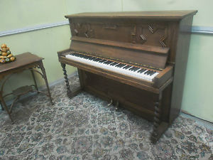 Reconditioned,Vintage, Oak, Overstrung Piano. 88 notes. CAN DELIVER.