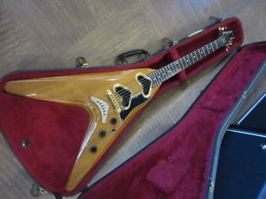 Gibson FLYING V2