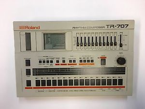 Roland TR 707 drumcomputer