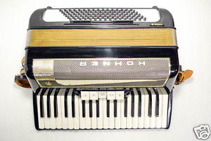Hohner Lucia III