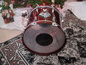VINTAGE GRETSCH 80s WALNUT BOP 14/18 BASS DRUM....GREAT DRUM FOR YOUR R B KIT..