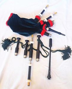 Bagpipes in mint condition with case and accessories
