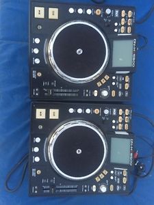 2 Denon Dn-hs5500 Turn Tables