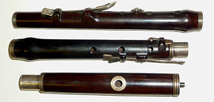 Collectible Early 19th Century English flute Monzani London