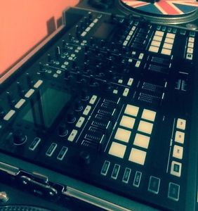 NATIVE INSTRUMENTS TRAKTOR S8 - Con Case e Decksaver