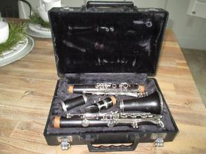Yamaha 450 N Wood Clarinet W/ Case B45 Mouthpiece VERY NICE 450N Vandoren