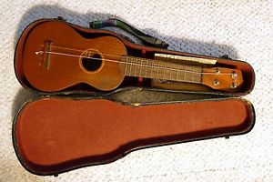 Vintage 'The Gibson' Uke 1 Soprano Ukulele