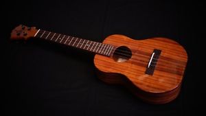 KoAloha KTM-00 Tenor Koa Ukulele FREE SHIPPING & HARD CASE