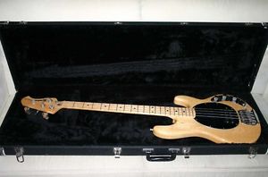 +++ 1980 Music Man Stingray Bass - Vintage Pre Ernie Ball !! (20 pics) +++