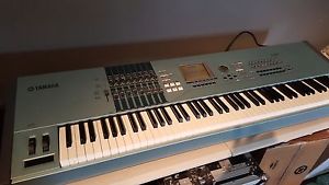 Yamaha MOTIF XS8 Synthesizer DEMO Unit