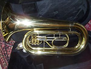 Marching Tuba,  BBb key with case and mouthpiece