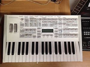 Access Virus TI Polar