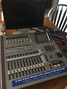 Exceptional Roland VS-2400CD Digital Recorder+VS8F-2 Effect+Extras-keyboardmouse