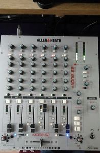 Mixer Allen & Heath XONE 62, perfetto.