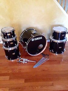 Yamaha 6 Piece Stage Custom Birch Raven Black Drums