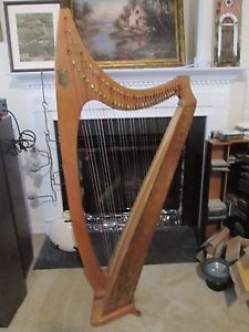 Lyon & Healy Troubadour Lever Harp in good condition