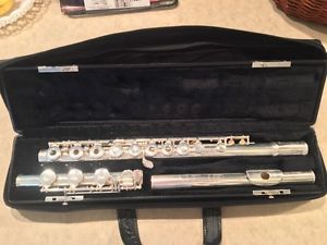 Flute Gemeinhardt 3sb open hole inline with b joint