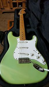 Fender yngwie malmsteen stratocaster relic