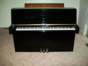 Samick Upright/Console Piano