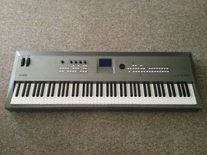 Yamaha MM8 Keybo