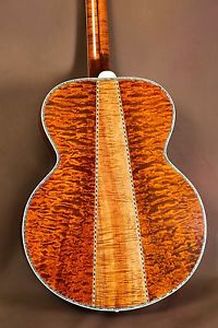 Gibson SJ-200 King's Crown Custom Quilt Acoustic Guitar J-200