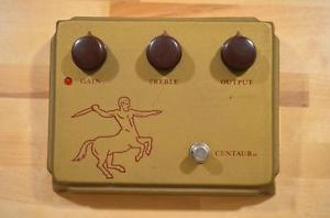 Klon Centaur Professional Overdrive Boutique Guitar Effects Pedal - Gold Horsey