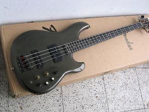 1983 IBANEZ MC 924 BASS -- made in JAPAN