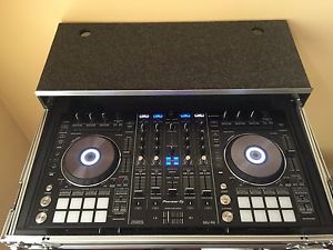 PIONEER DDJ-RX REKORDBOX DJ CONTROLLER