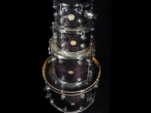 2007 DW COLLECTOR’S SERIES 4 PIECE MAPLE VLT SHELLS ~ EBONY LACQUER STAIN