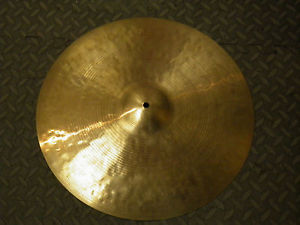 K Zildjian Istanbul 18 " crash / ride  Excellent