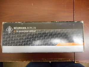 Neumann TLM103 Large Diaphragm Condensor Microphone in Wooden Box