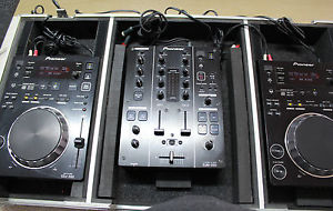 PIONEER DJM350 2 CHANNEL EFFECTS MIXER