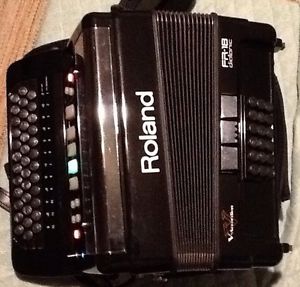 Roland FR 18 Diatonic (black)