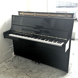 Kawai K15E Upright Piano in Ebony Polish - 10 Year Warranty - Free UK Delivery