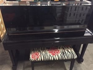 Yamaha U1 upright ebony  Los Angeles 158684