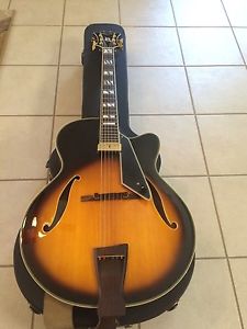 Peerless Monarch Jazz Guitar in sunburst with Sound Sample