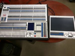 Avolites TOURING EXPERT WITH EXPERT TOUCH WING PACKAGE