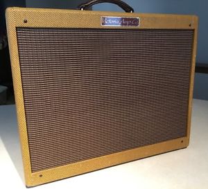 Victoria Double Deluxe Amplifier Amp