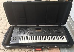 Yamaha Motif Xf6 Keyboard Synthesizer 61 Keys Great condition