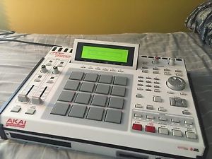 Akai Professional MPC 2500, Custom White Skin, Free Samples, 2 Gig Memory Card,