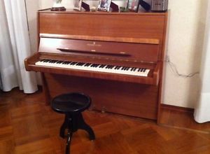 pianoforte verticale Steniway&sons