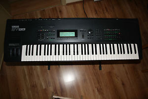 YAMAHA SY99 -liebevoll restauriert- FM-Königsklasse - top Zustand