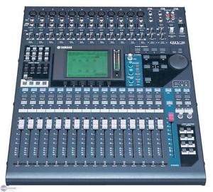 Digital sound mixer / console - Yamaha 01v96 with MY8-AD24 8 input Yagdi card