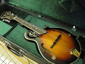 Washburn M120K mandolin