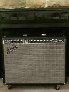 Fender Vintage Reissue '65 Twin Reverb 85 watt Guitar Amp