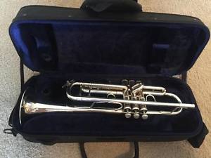 Bach Stradivarius Bb Trumpet 37 ML Bell