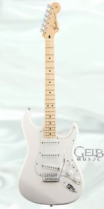 Fender Standard Stratocaster, Maple Fretboard, Arctic White - 0144602580